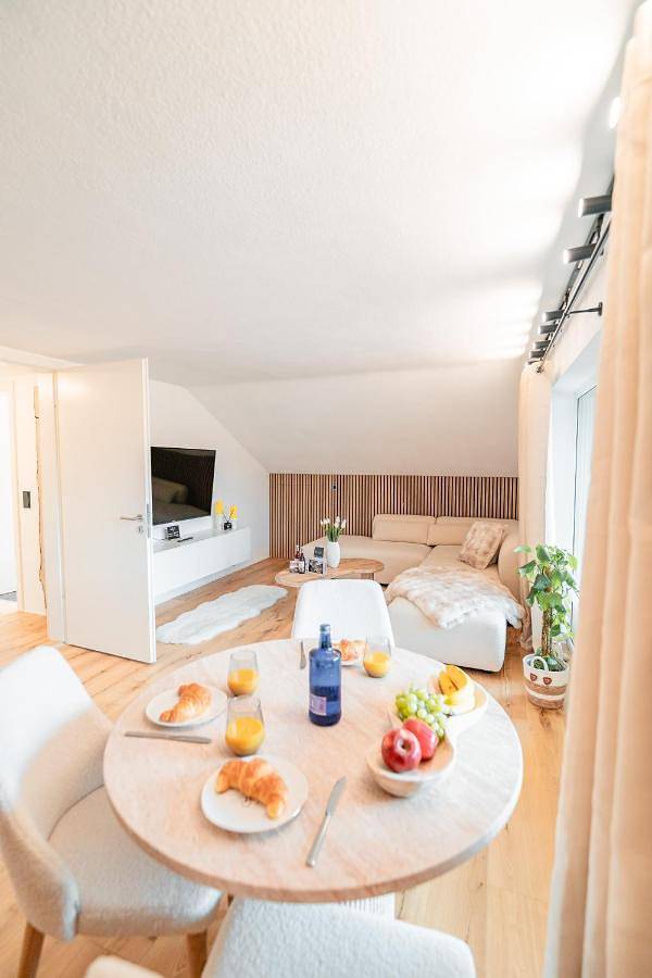 Ferienwohnung für 2 Personen, mit Ausblick und Balkon, kinderfreundlich in Sonthofen