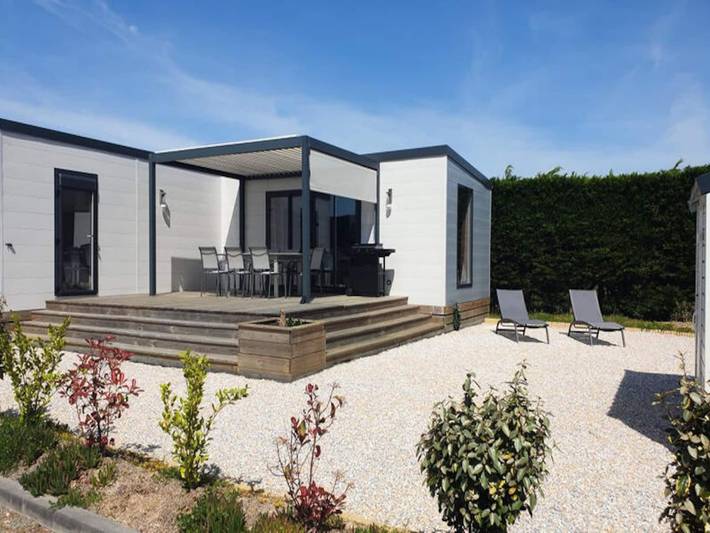 Appartement de vacances pour 6 personnes, avec terrasse et piscine, adapté aux familles