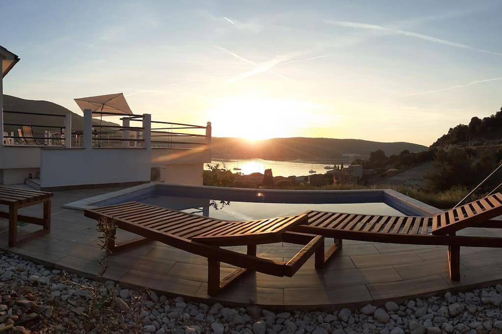 Vis - luxury holiday villa with swimming pool in Vis Stadt, Split-Dalmatien