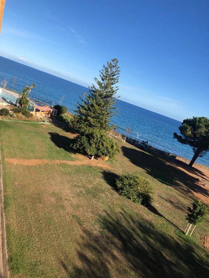 Appartement de vacances pour 5 personnes, avec vue et terrasse ainsi que jardin et piscine - 1