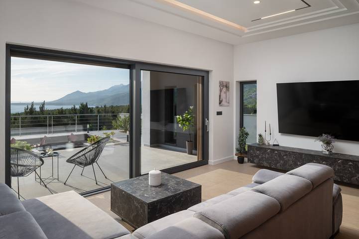 Villa für 12 Personen, mit Garten in Jasenice - 3