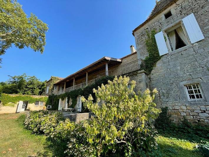 Gîte pour 2 personnes, avec vue ainsi que jardin et piscine, animaux acceptés à Duravel - 3