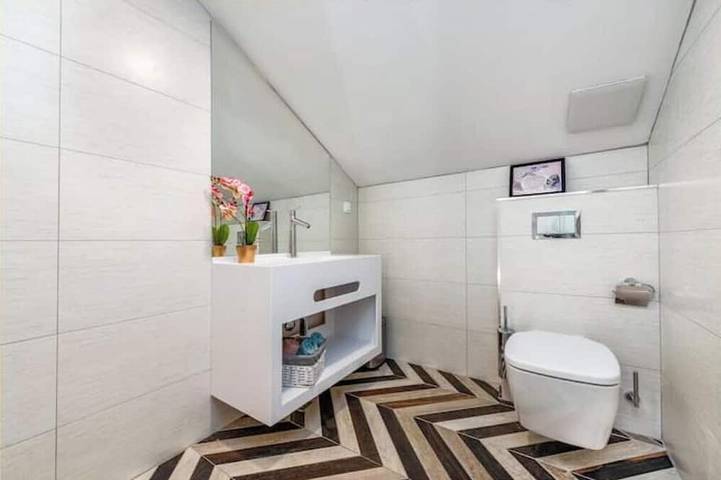 Villa pour 4 personnes, avec sauna ainsi que jacuzzi et balcon à Mlini - 4