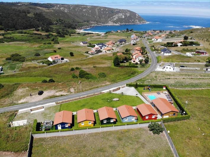 Parc de vacances pour 6 personnes, avec piscine ainsi que vue et jardin à Malpica de Bergantiños - 4