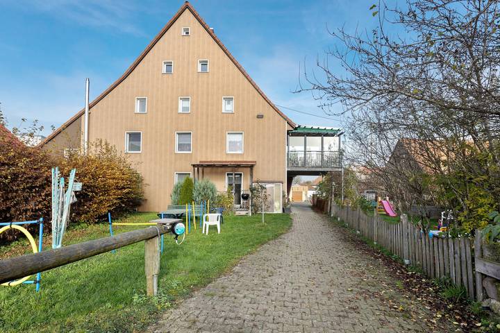 Ganze Wohnung, Ferienwohnung 2 mit Gemeinschaftsgarten und Wlan, ohne Haustiere in Hüfingen, Südschwarzwald