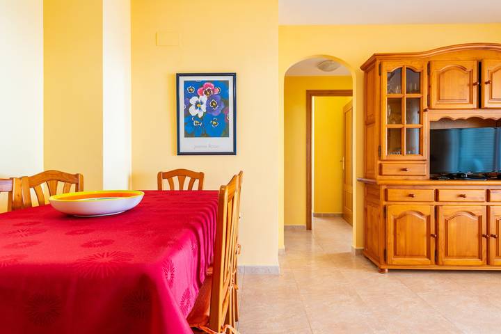 Ganze Wohnung, Ferienwohnung 'Playa-Mar B' mit Meerblick, Gemeinschaftspool und Wi-Fi in Peñiscola, Costa del Azahar