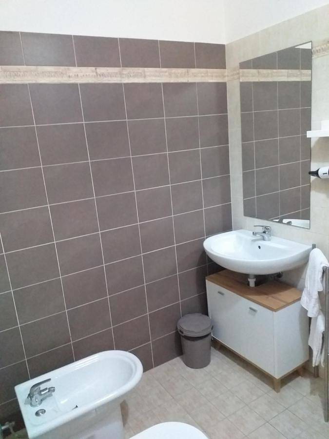 Double Room with Private Bathroom in Giulianova, Giulianova (Commune)