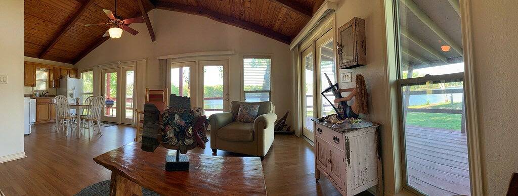 Mermaid Lake House - Arcridgeranchresort.com in Van Zandt County