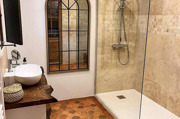 Location de vacances pour 4 personnes, avec terrasse et jardin à Sadillac - 4