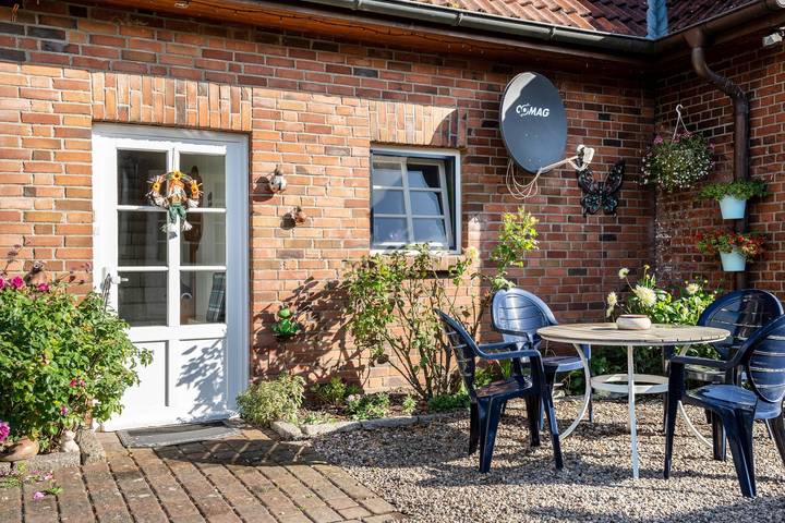 Hütte für 10 Personen, mit Garten in Bünsdorf, Nord-Ostsee-Kanal