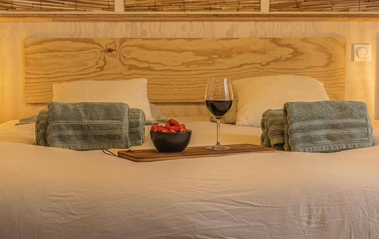 Appartement entier, Love Room Suite Bali - Auray en Bretagne in Brech, Côte des Mégalithes