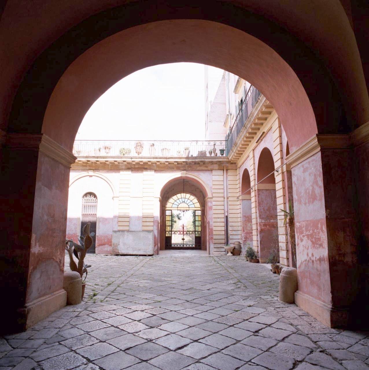 Palazzo Leuzzi B&B in Galatone, Golfo di Taranto