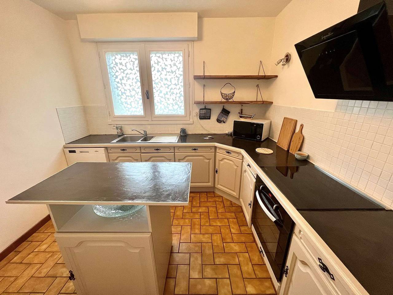 Maison Port-Louis 4 chambres, accès plage, Wifi, animaux admis in Port-Louis, Côte des Mégalithes