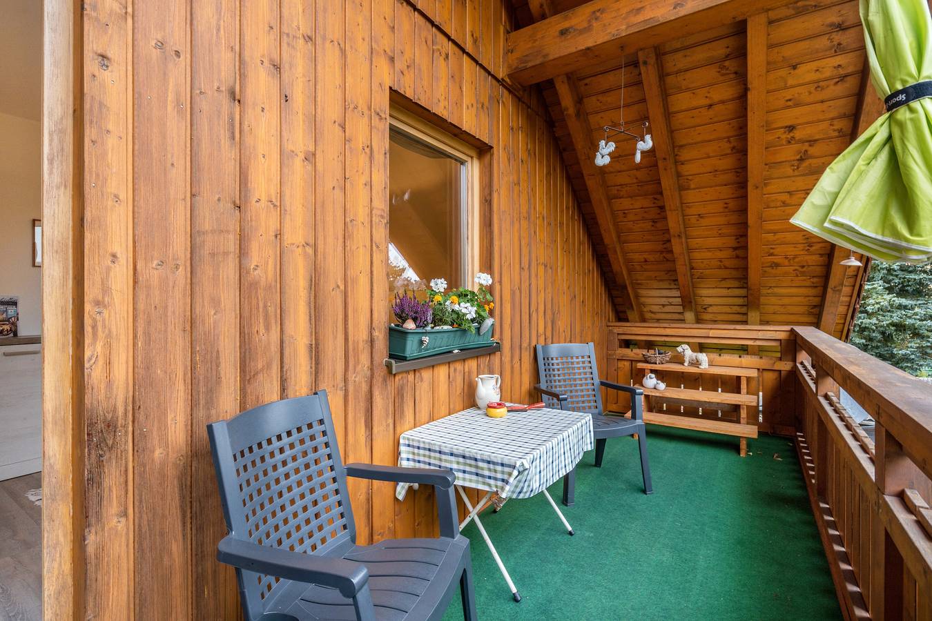 Apartamento entero, Apartamento 'Haus Im Grünen' con jardín privado, balcón y Wi-Fi in Oederan, Chemnitz (region)