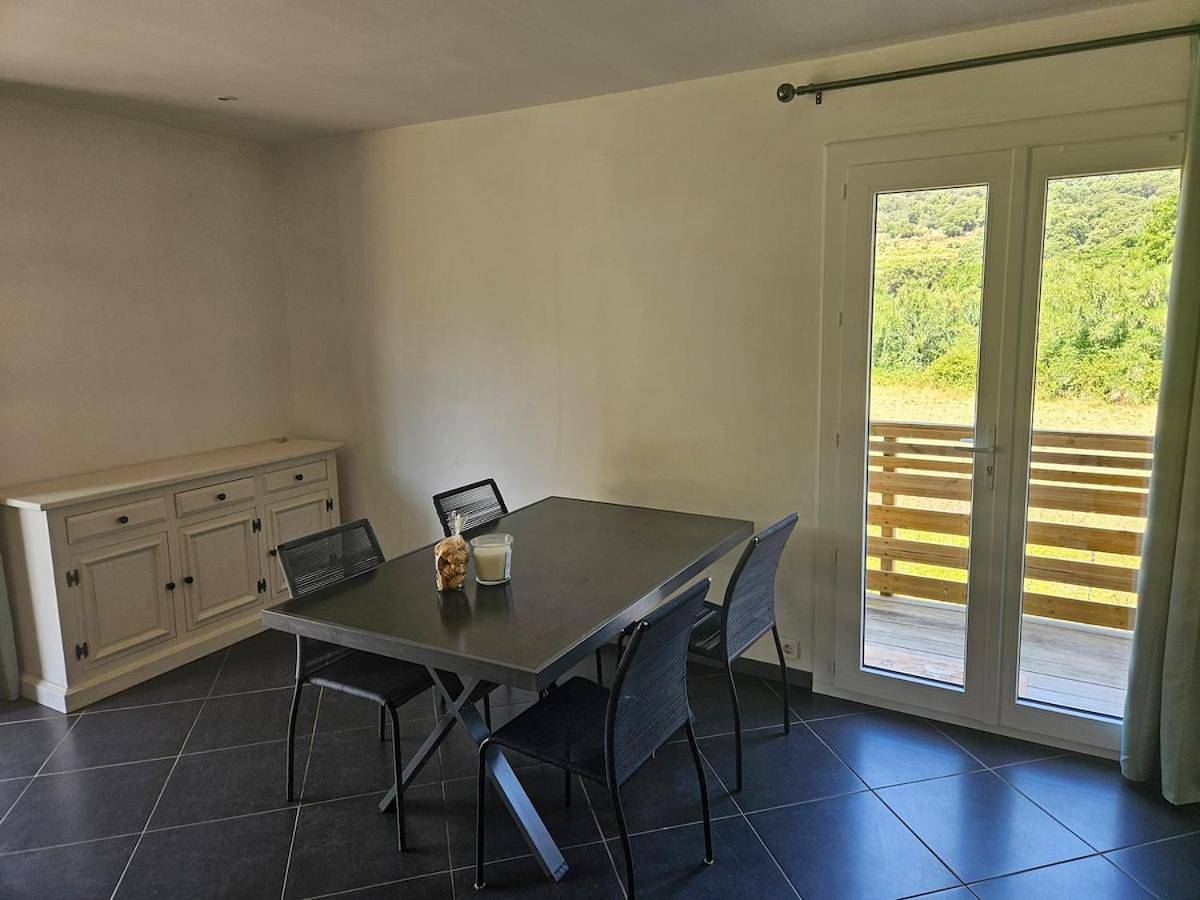 Appartement entier, Villa Pace Natural in Sarrola-Carcopino, Région d'Ajaccio