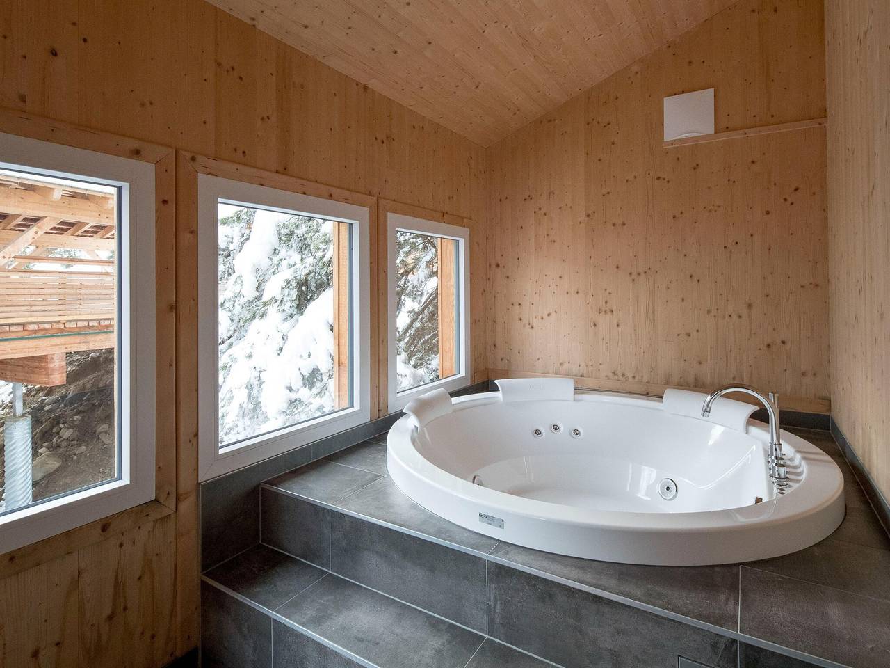 Chalet in Alpen nahe Skigebiet & Wald in Stadl-Predlitz, Turracher Höhe