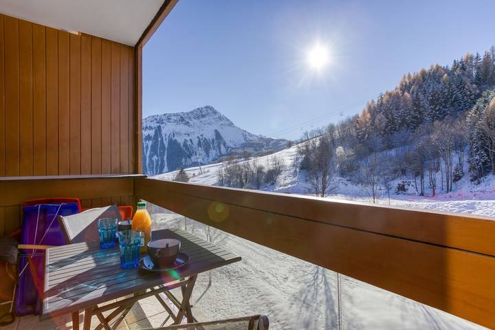 Gîte pour 6 personnes, avec balcon dans Office De Tourisme Du Corbier - 3