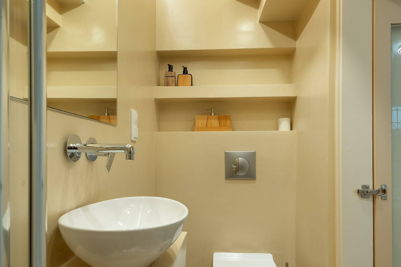 Kamer 'Lower Level 6' met gedeeld terras, wifi en airconditioning, foto 10