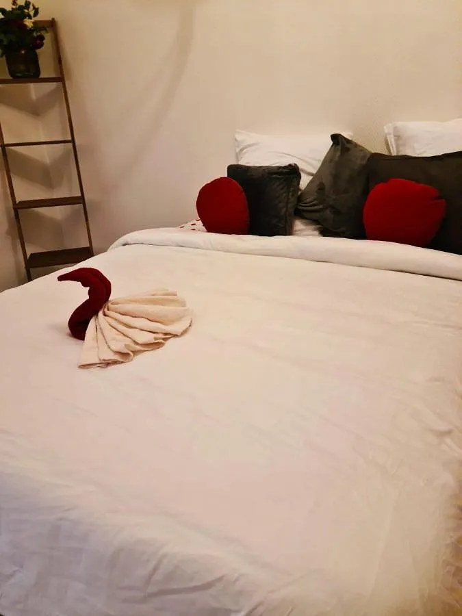 Appartement de vacances pour 2 personnes, avec vue ainsi que terrasse et jardin - 1
