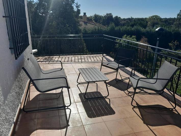 Casa de vacaciones para 8 personas, con balcón además de vistas y jardín - 1