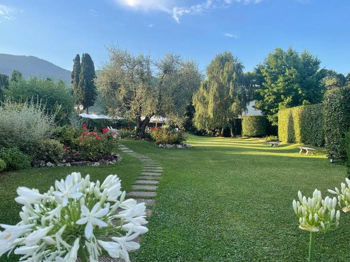 Maison d’hôte pour 3 personnes, avec piscine ainsi que jardin et vue à Lucca - 2