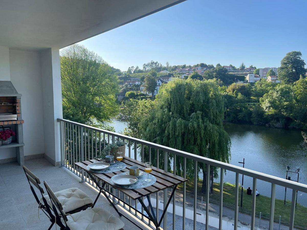 Ganze Wohnung, Two-Bedroom Apartment in Ponte da Barca, Vila Nova de Muía e Paço Vedro de Magalhães, Viana do Castelo Distrikt