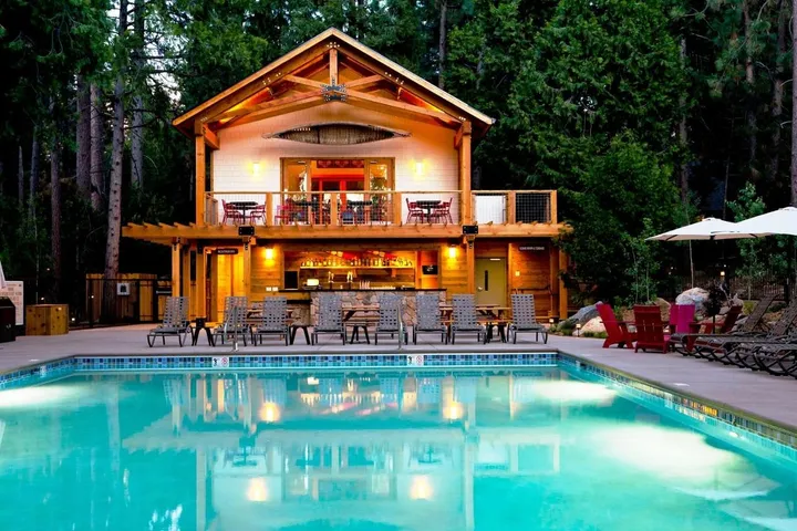 Albergue para 4 personas, con piscina además de vistas y terraza - 1