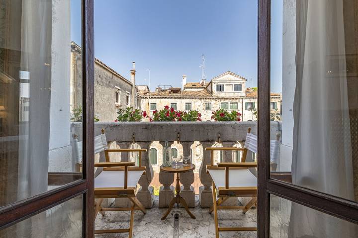 Ferielejlighed for 8 personer, med Balkon i Venedig