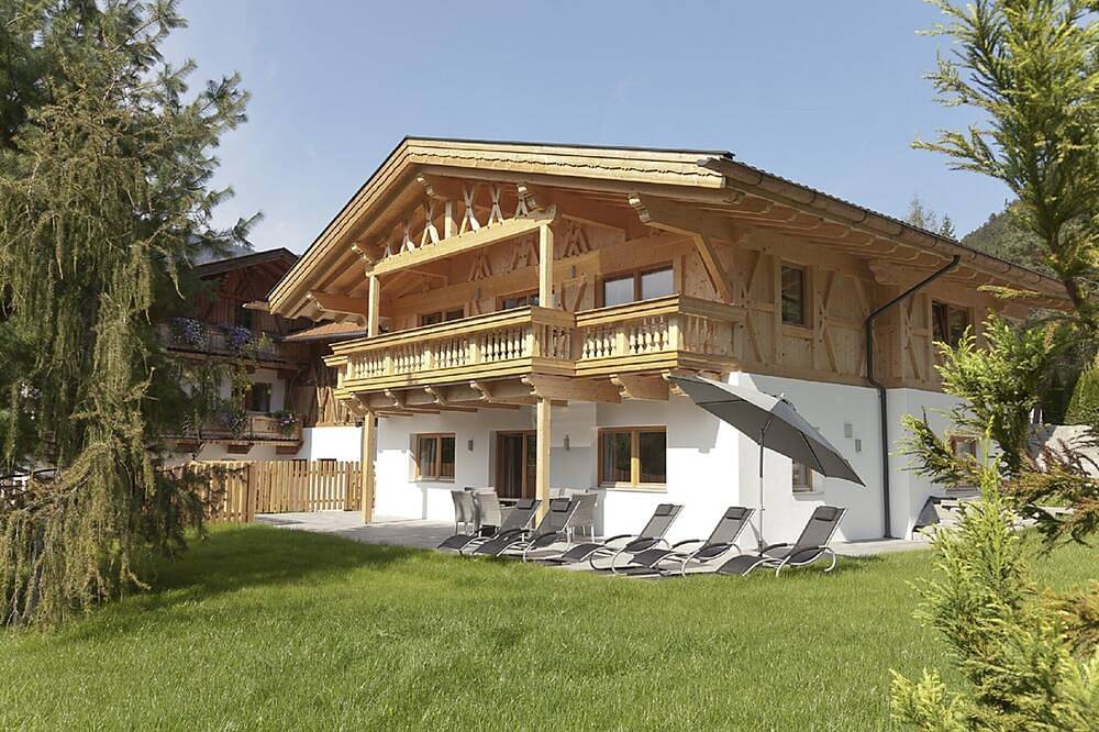 Großzügiges Ferienhaus mit große Garten in Stubaier Alpen, Haiming