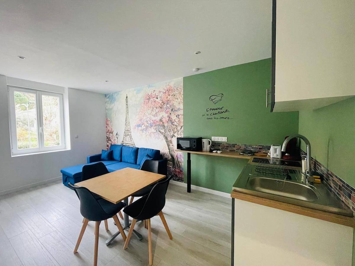 Appartement entier, Éclat St Romain n4, duplex - moderne - Wifi - Clim - proche Vienne in Saint-Romain-en-Gal, Lyon et ses environs