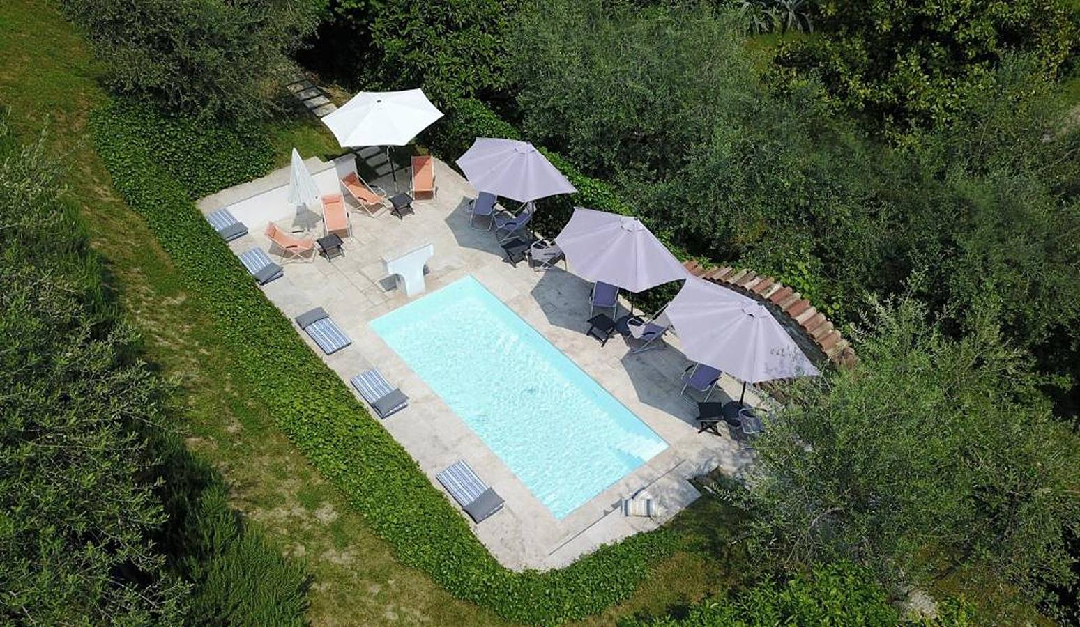 Entire apartment, Apartment 'Dos Del Sul - Vinaccia'  Wi-Fi and Air Conditioning in Roè Volciano, Garda Mountains