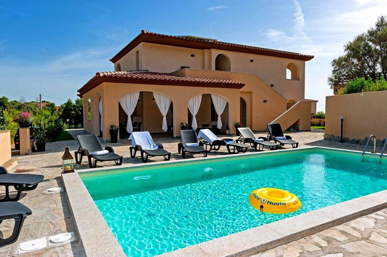 Deluxe Double Room with Sea View in San Teodoro, Olbia-Tempio