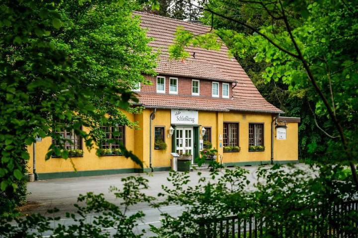 Hotel für 3 Personen, mit Balkon und Terrasse sowie Garten in Schloß Holte-Stukenbrock