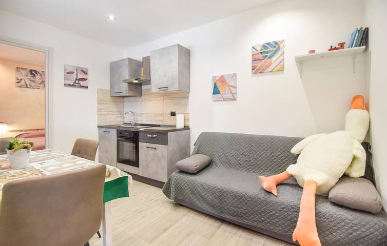 Location de vacances pour 8 personnes, avec jardin et piscine à Civitavecchia - 3