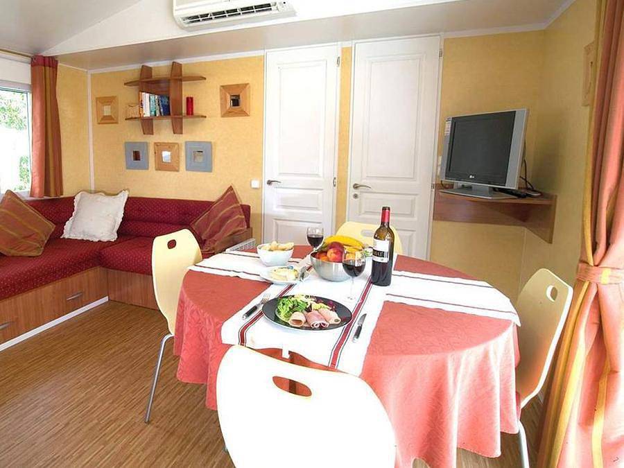 Camping Vilanova Park - Chalet 6 personas in Villanueva y Geltrú, Garraf