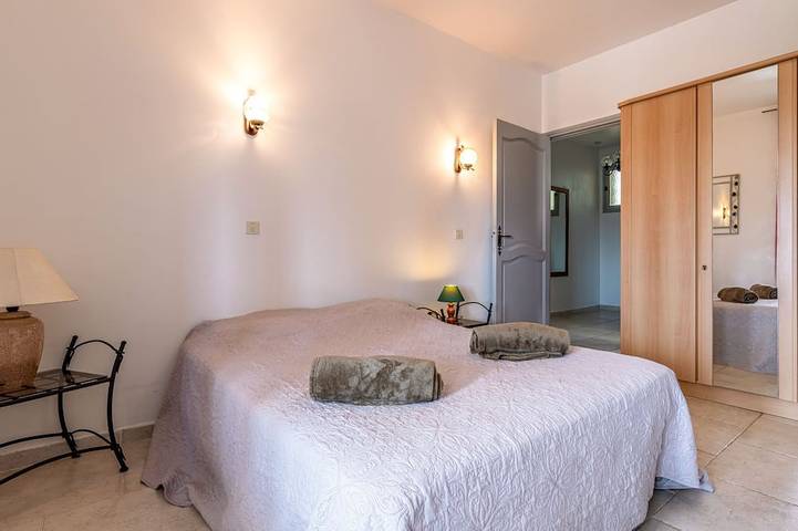 La Cerisaie in Santa Lucia di Moriani, Corte e dintorni