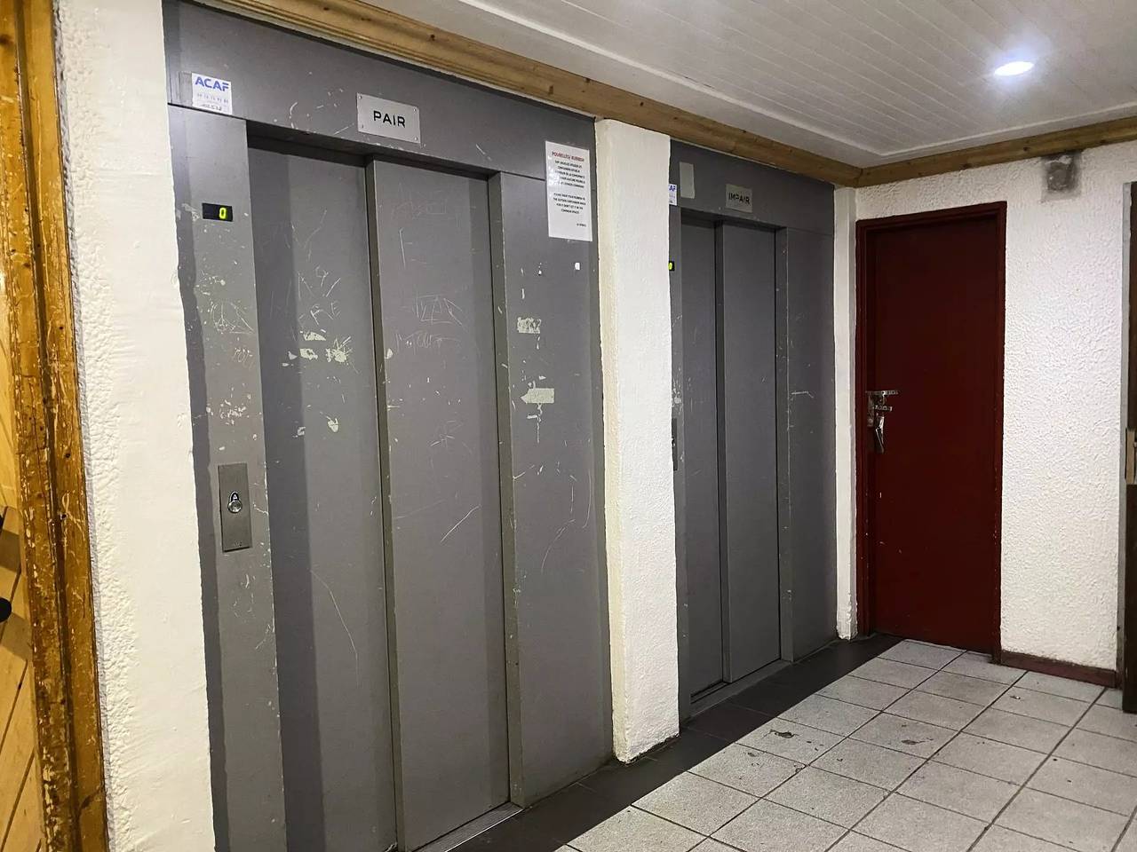 Entire studio, Val Thorens location: studio for 4 people in a young and lively area Les Neves in Val Thorens, Les Trois Vallées