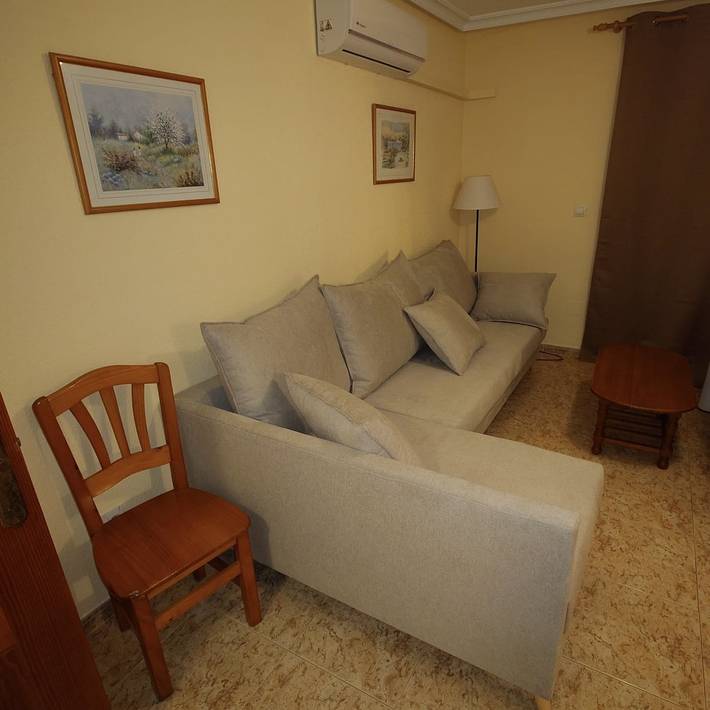 Ganze Wohnung, Ferienwohnung für 5 Personen mit Terrasse in La Manga del Mar Menor, Cartagena