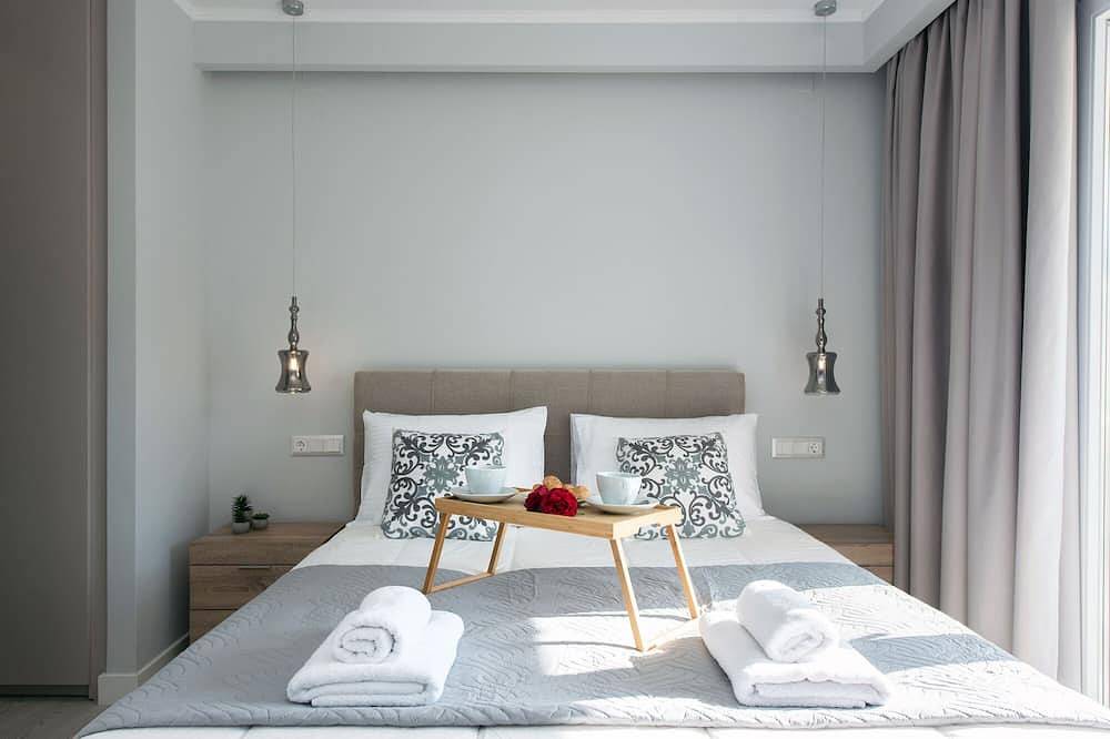 Entire apartment, Elegant two-bedroom apartment in Kassiopi in Kassiopi, Corfu