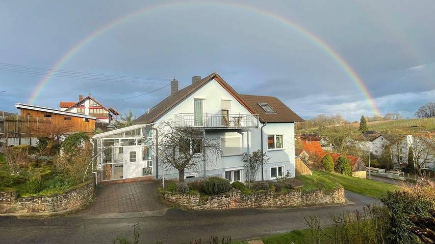 Ferienwohnung für 2 Personen, mit Pool und Terrasse sowie Garten - 1