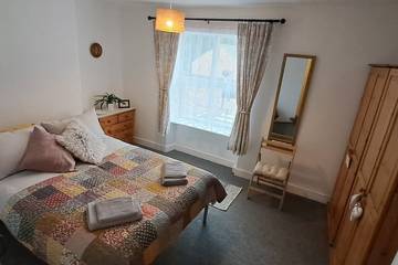 Log Cabin for 7 People in Lincoln, Lincolnshire, Photo 3