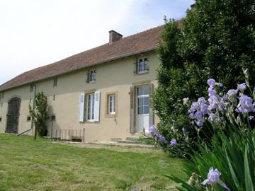 Gîte pour 6 personnes, avec jardin à Montvicq