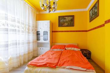 Villa for 11 Guests in Balatonföldvár, Southern Transdanubia, Picture 2