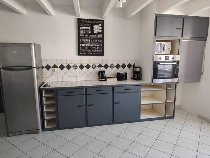 Location de vacances pour 8 personnes, avec terrasse, animaux acceptés à Saint-Romain-sur-Cher - 2