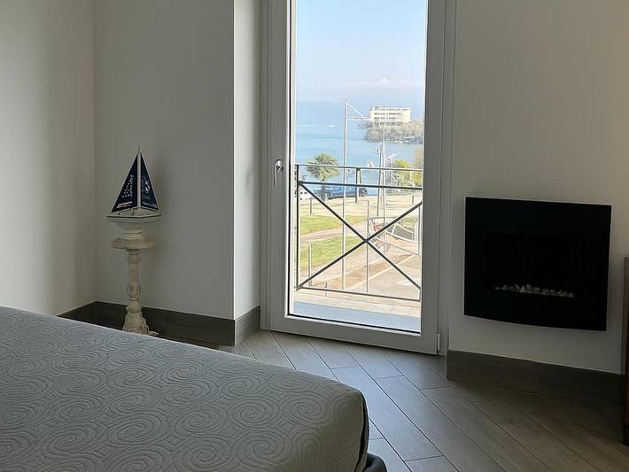 Pension voor 2 personen, with Terras and Uitzicht op het meer as well as Uitzicht in Peschiera del Garda