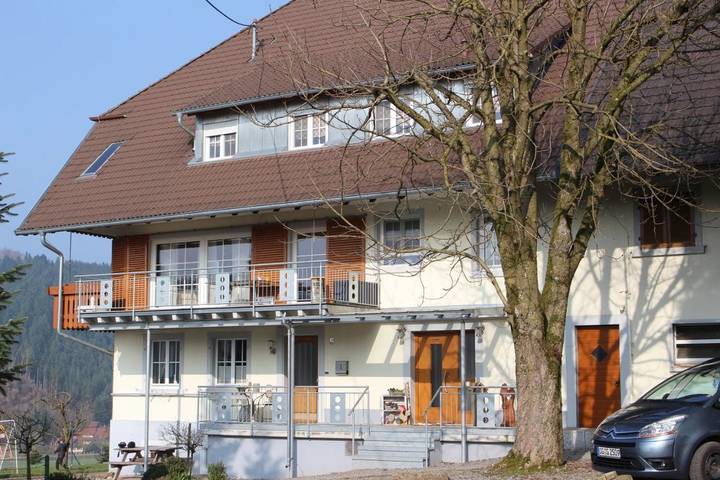 Gîte pour 4 personnes, avec vue et jardin à Zell am Harmersbach - 2
