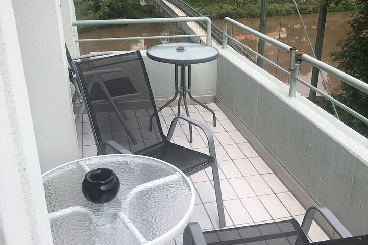 Appartement entier, Ferienwohnung Naheblick im Kurgebiet Direkt am Kurpark in Bad Kreuznach, Arrondissement de Bad Kreuznach