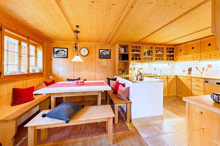 Vacation rental for 10 people, with Sauna and Lake view in Waltenhofen