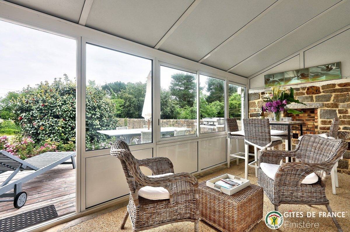 Encantadora casa rural con jardín y aparcamiento, a 400 m de la playa de Léhan in Treffiagat, Region de Quimper