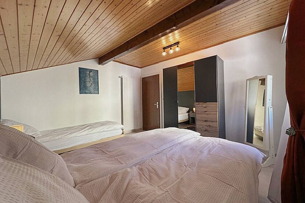 Ganze Wohnung, Sunny Lily facing the swiss Alps - Crans Montana in Mollens, Sion - Sierre & Umgebung